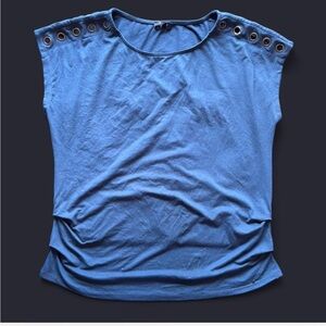 ✨ A.U.W navy blue grommet top Size L✨